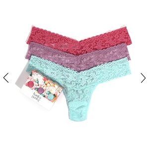 NWT Hanky Panky 3-pack low rise thongs